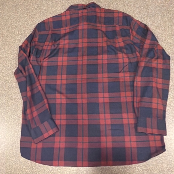 Men’s Vinyard Vines Brushed Twill Performance blend shirt size L - Picture 3 of 3